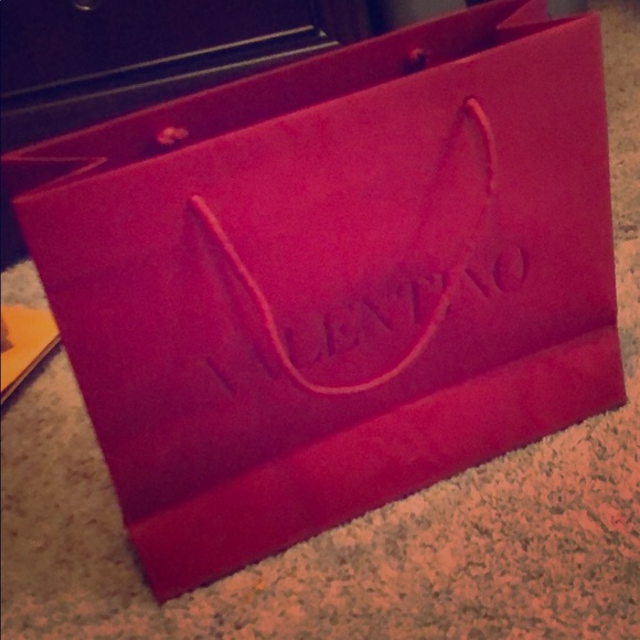 valentino gift bag